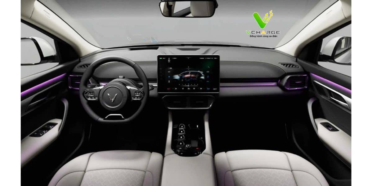 VinFast VF8 dùng pin gì