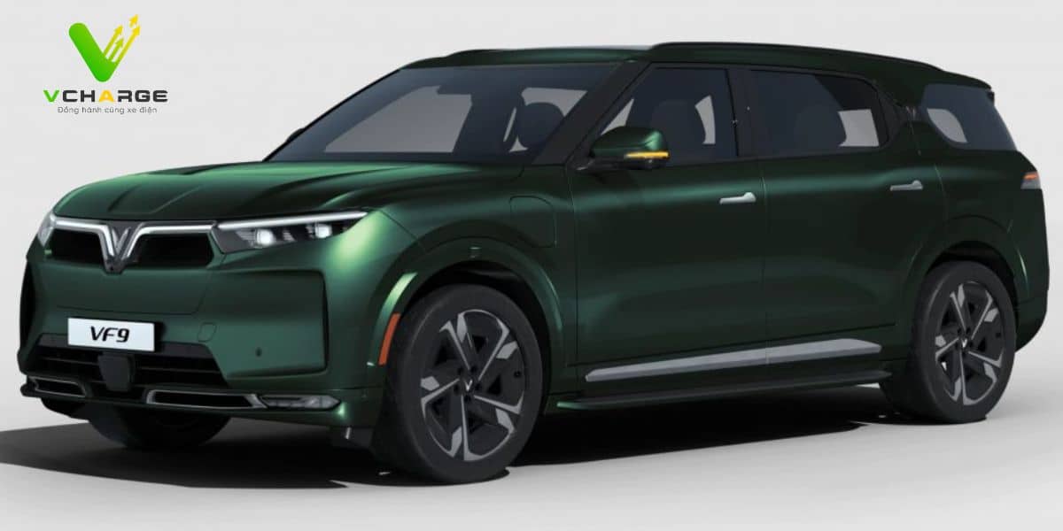 VinFast VF9 màu Xanh rêu (Deep Ocean)